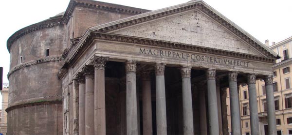 pantheon pediment